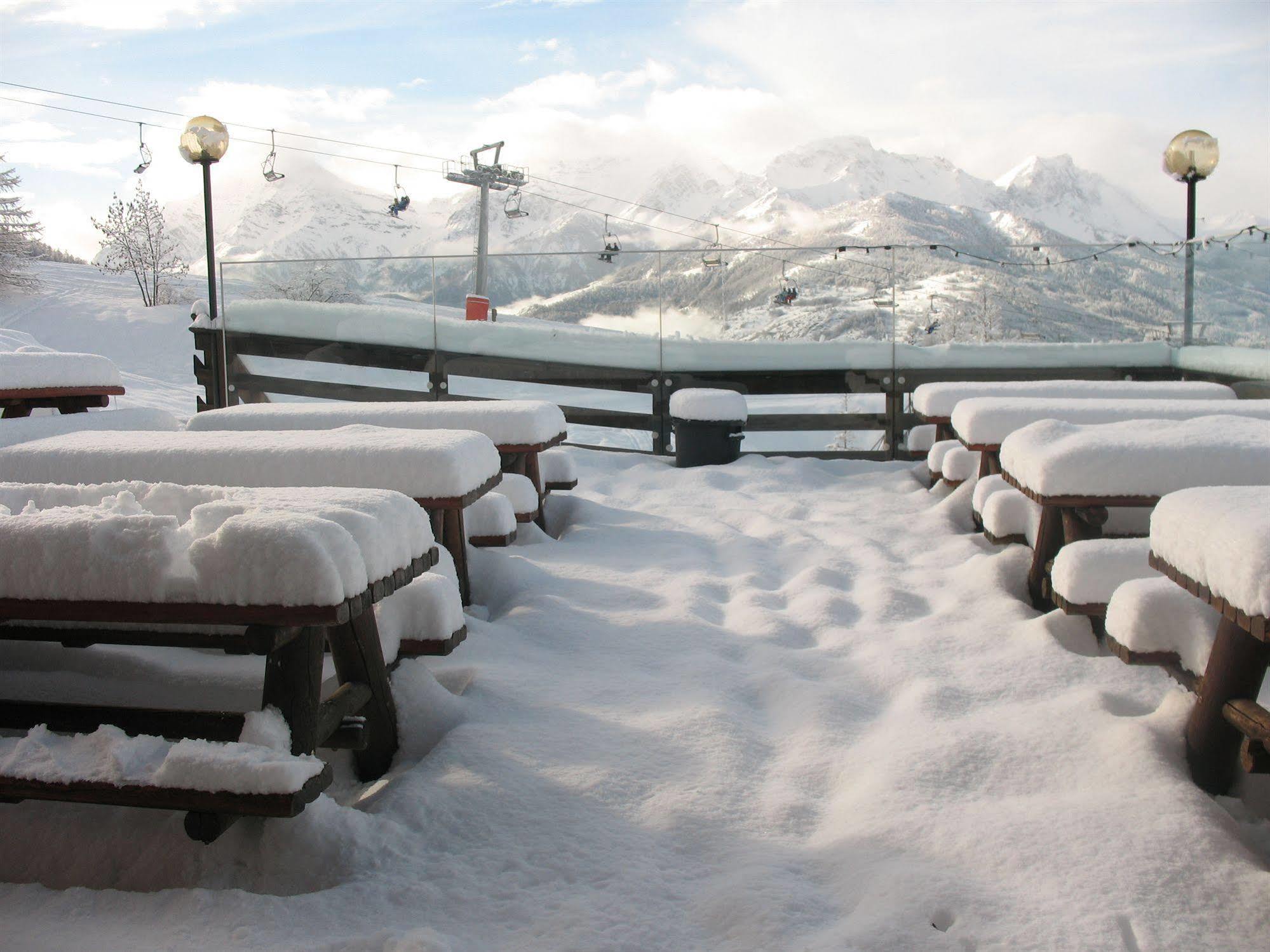 Restaurant Hotel Chalet Del Sole Sauze D'Oulx Bagian luar foto