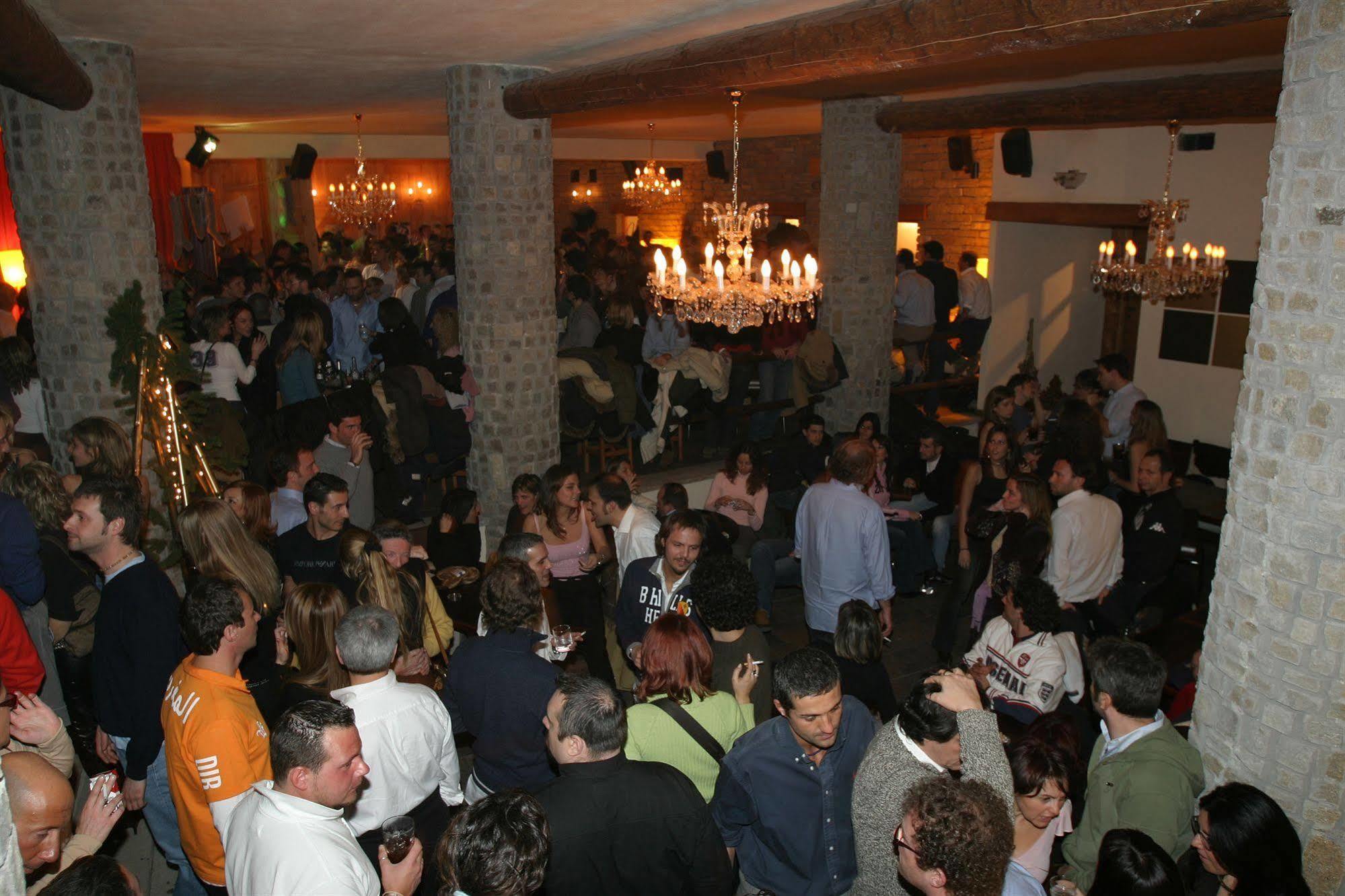Restaurant Hotel Chalet Del Sole Sauze D'Oulx Bagian luar foto
